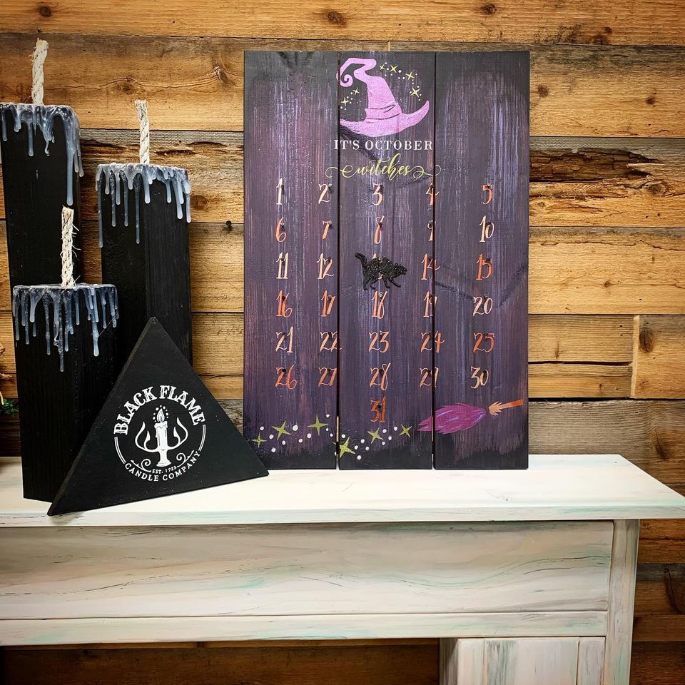 HALLOWEEN COUNTDOWN PALLET