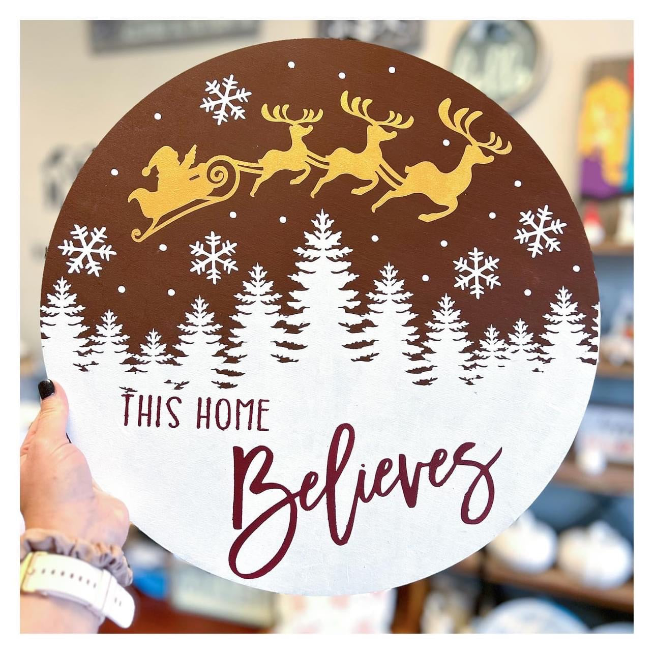 HOLIDAY DOOR HANGERS AND ROUNDS WORKSHOP