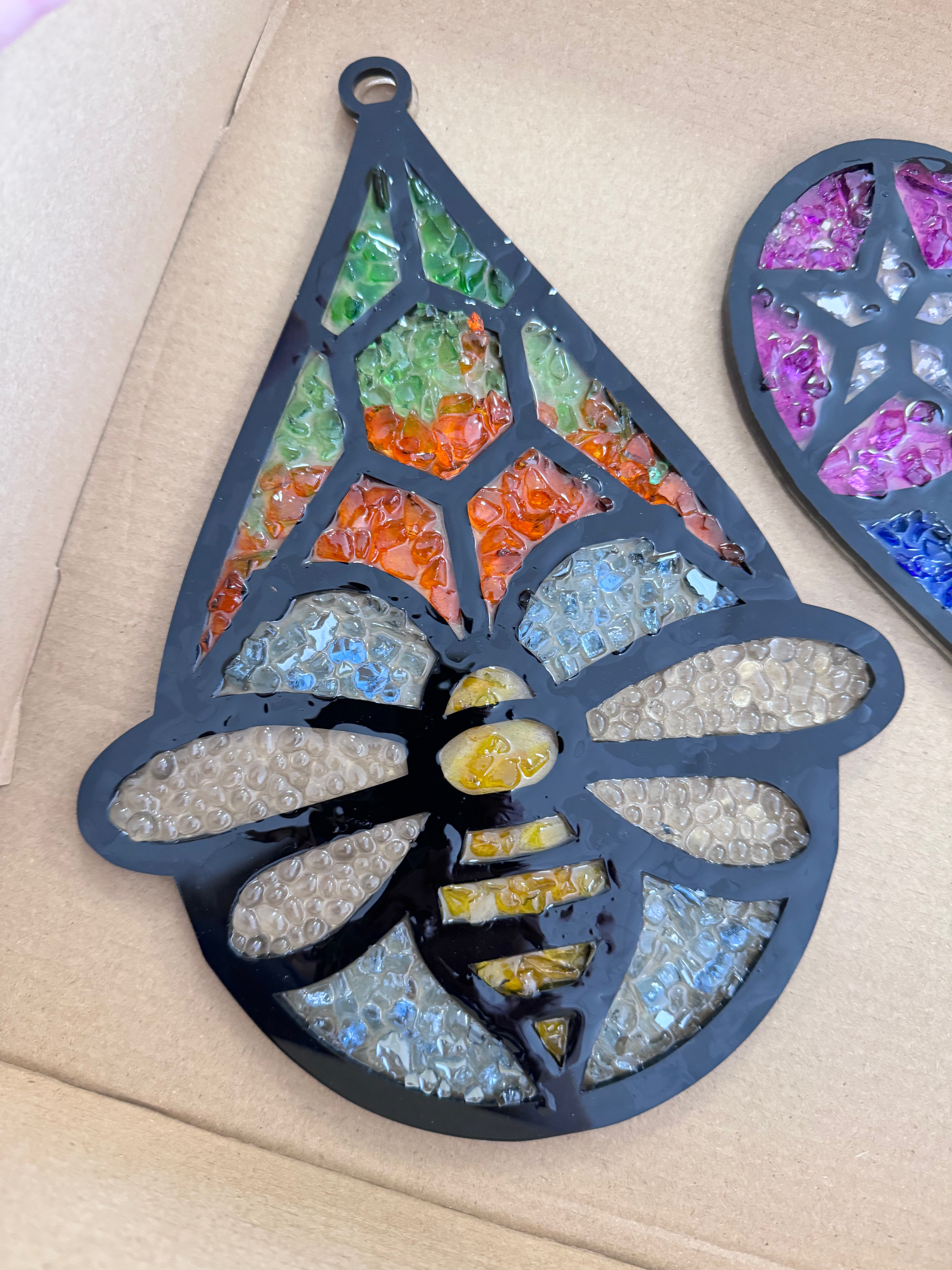 RESIN & CRUSHED GLASS-MAY 23RD,1PM
