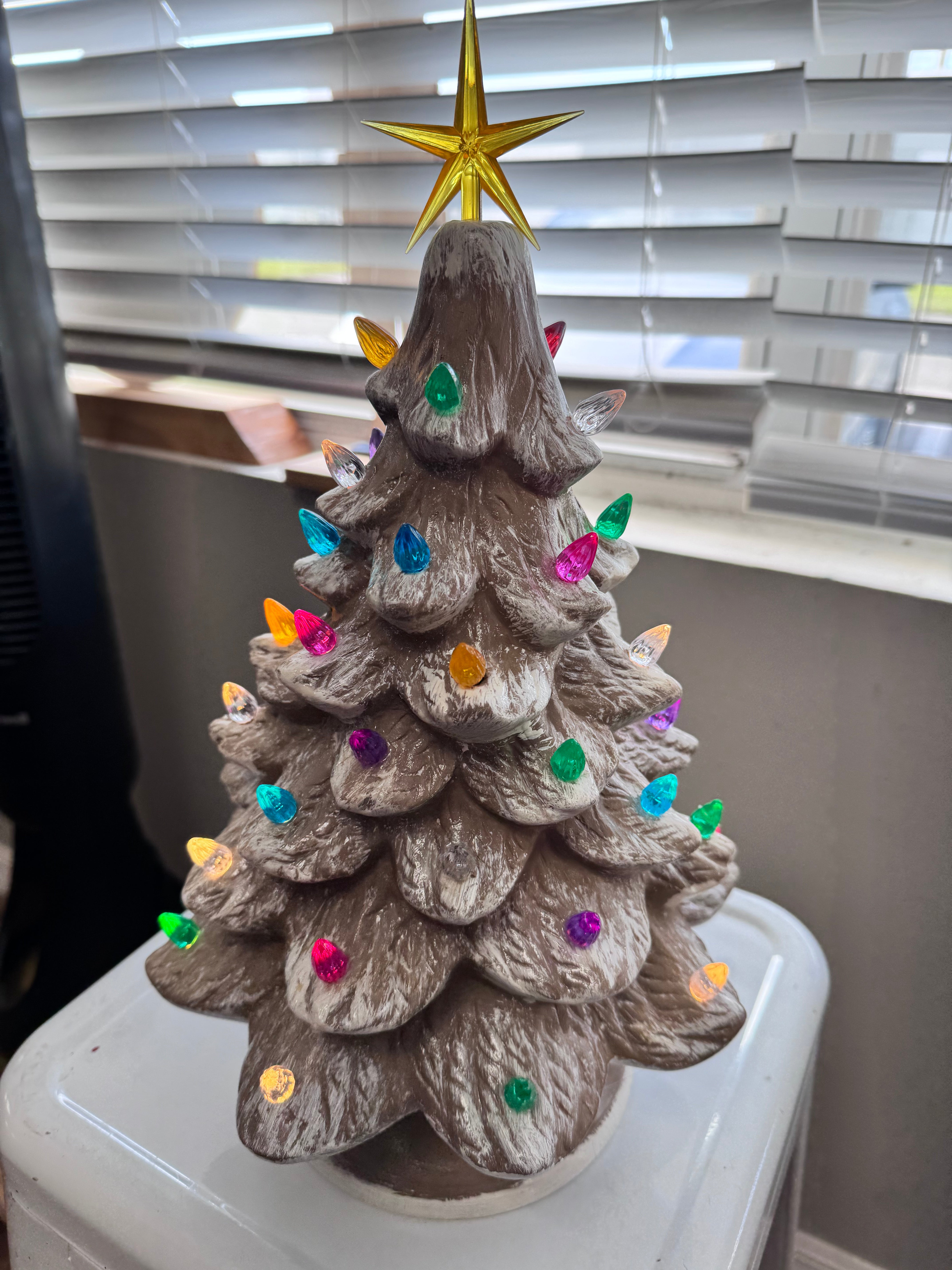 TEAM BUILDING CERAMIC TREES