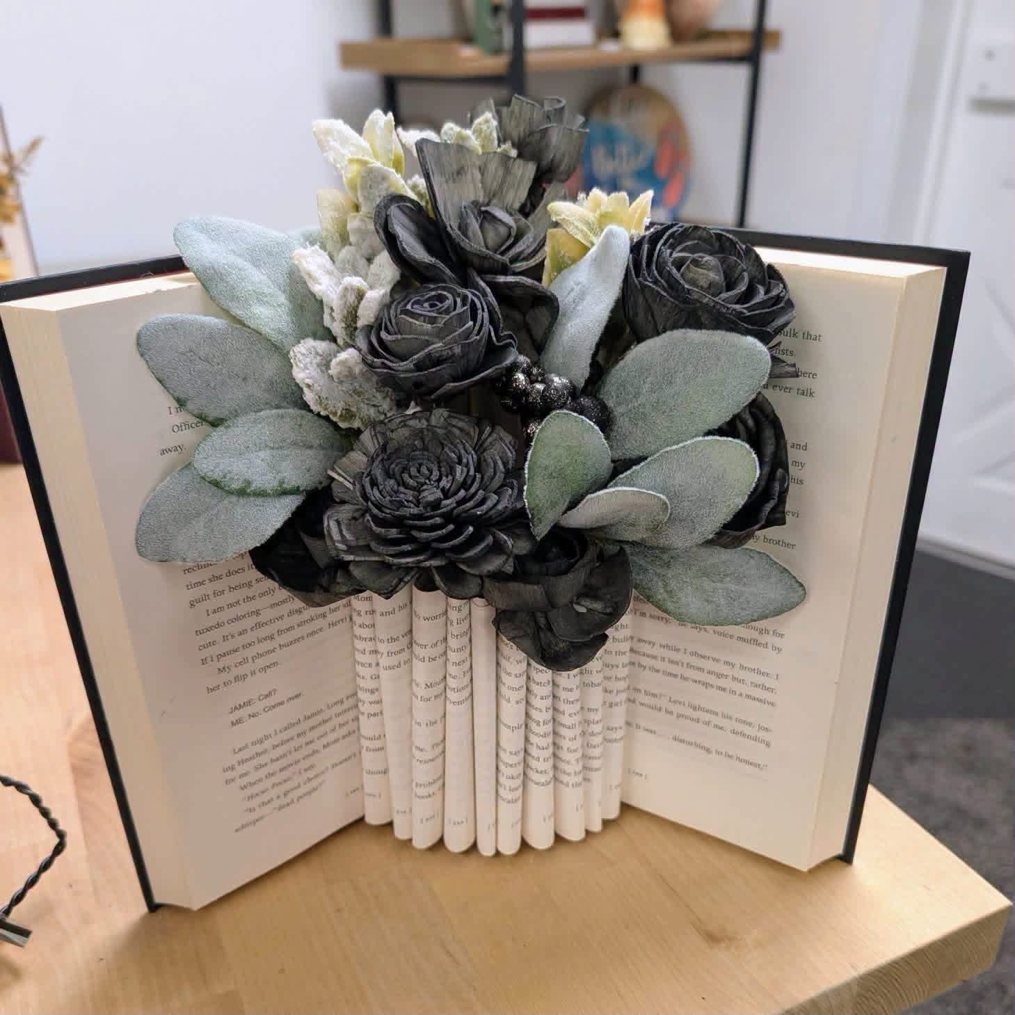 BOOKS & BLOOM